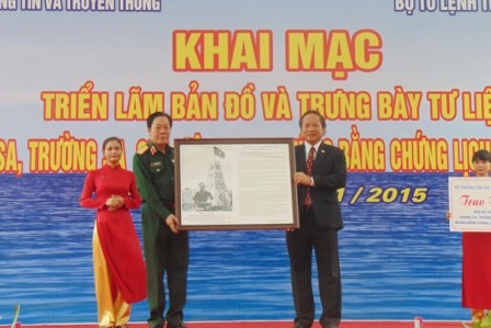 Triển lãm "Hoàng Sa, Trường Sa của Việt Nam -Những bằng chứng lịch sử, pháp lý" - ảnh 1
